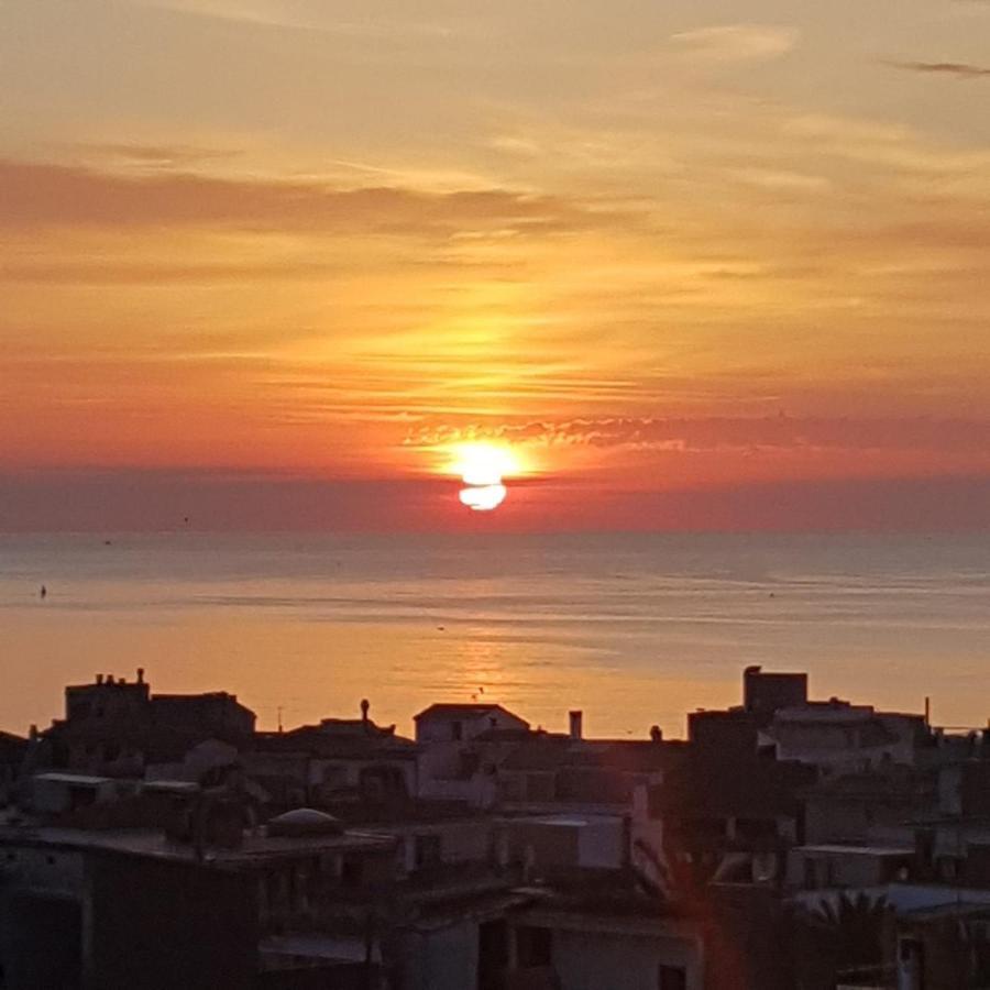 L'Escala Vista Mar Apartment Ампуриас Екстериор снимка
